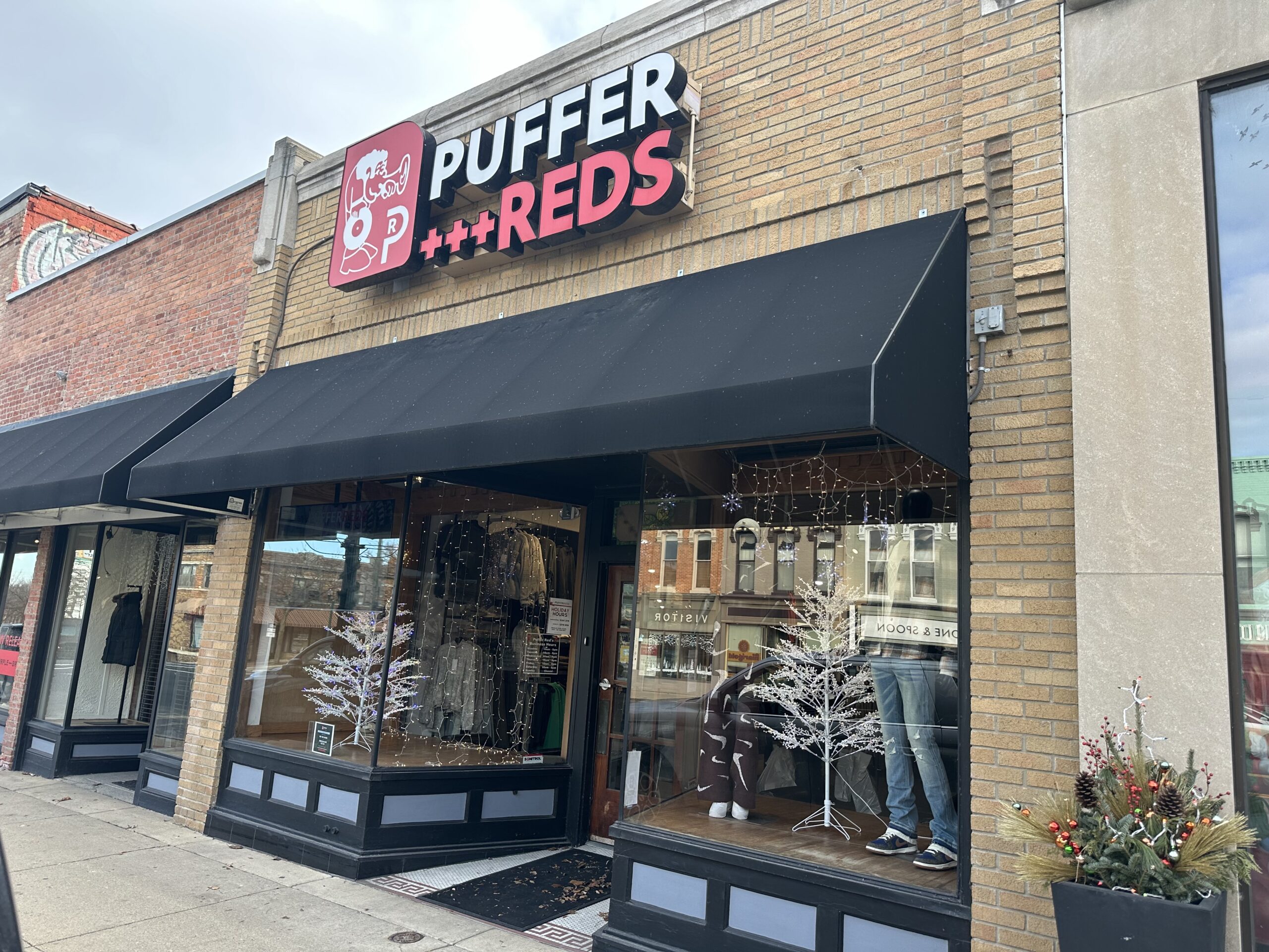 Puffer_Reds_Michigan_Storefront