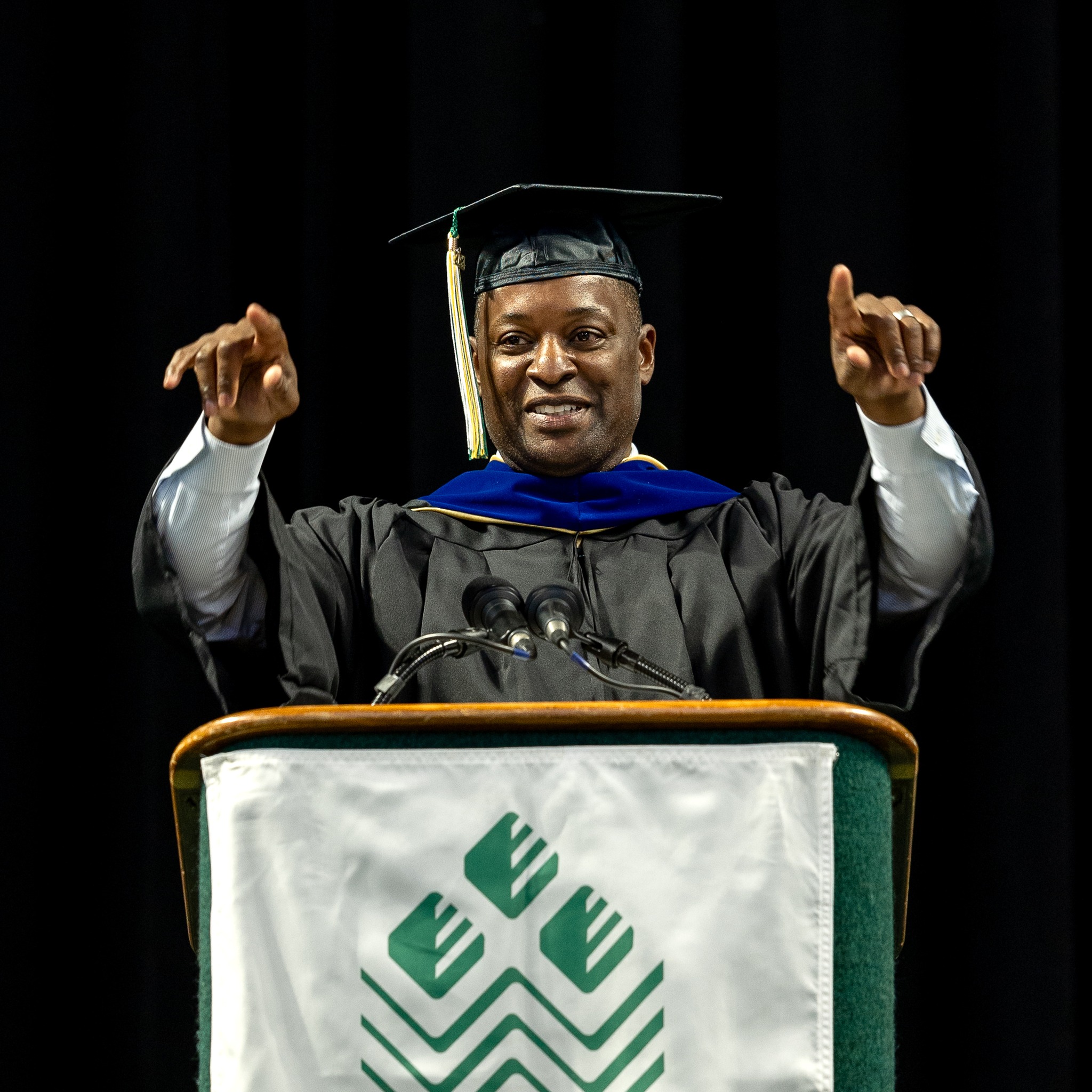 Golden Limo President & CEO Sean Duval receives an honorary Community Service Degree from Washtenaw Community College during the Spring 2024 graduation ceremony, giving a rousing speech to graduates about their futures as leaders and beyond.