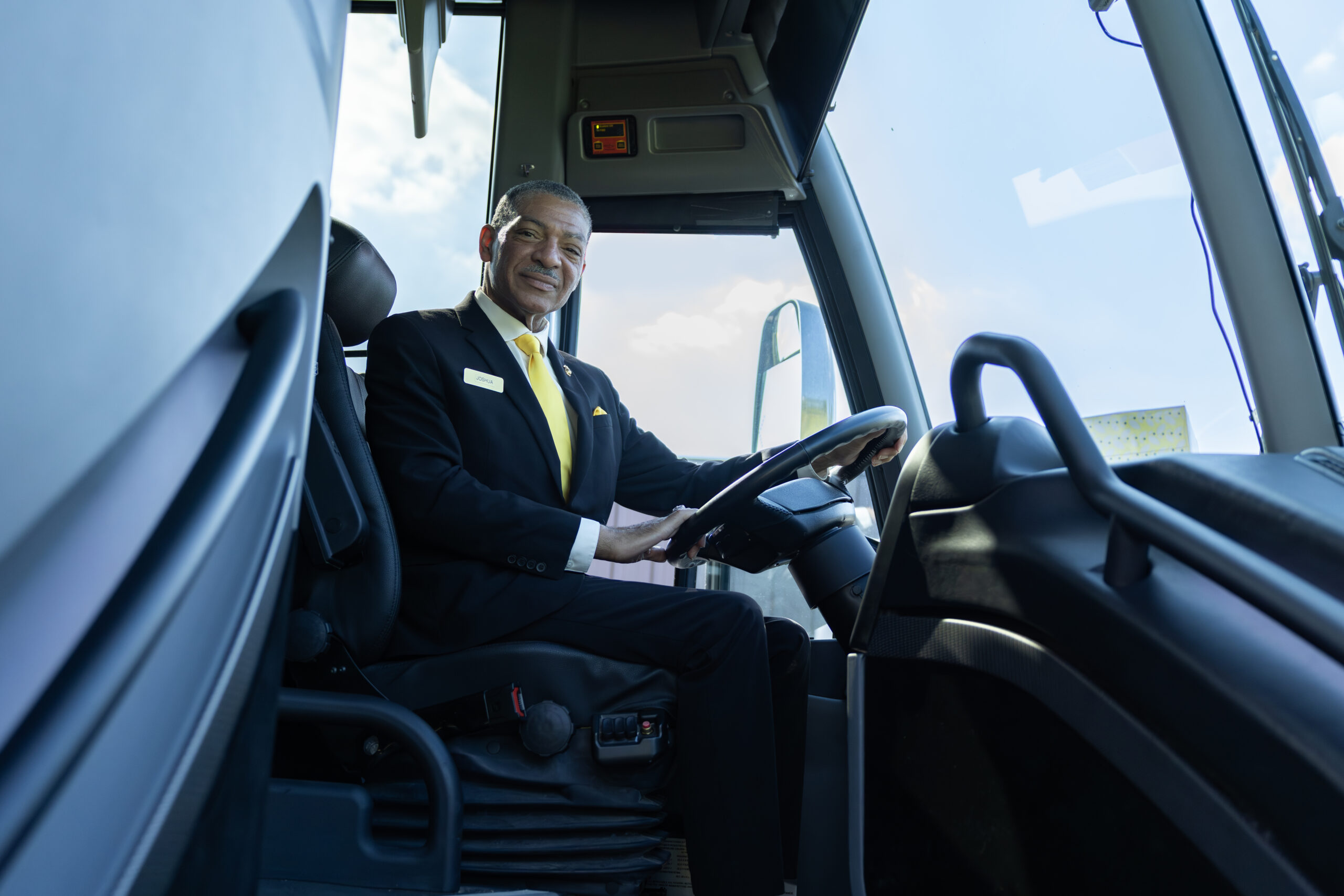 Golden Limousine - Shoot with Joshua