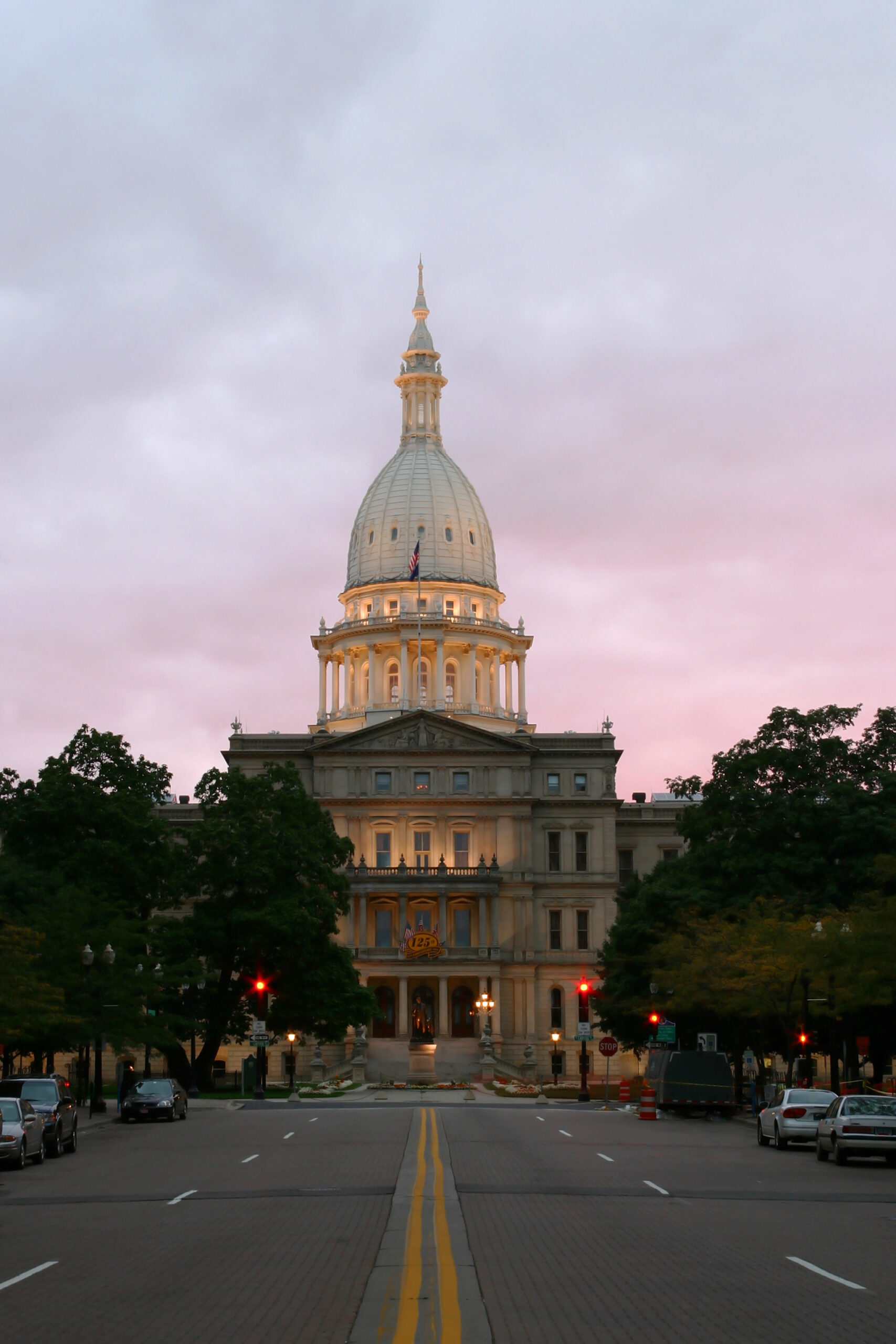 Discover Lansing Capital building in Lansing Michigan